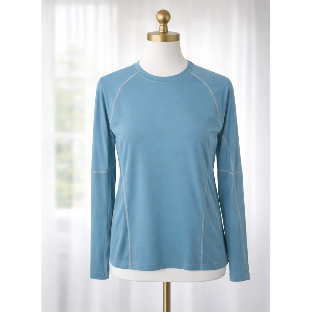 Mountain Hardwear Long Sleeve Tech Tee in Light Blue